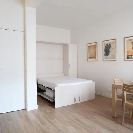 Apartment Appt Pour 2 Opera Proximite Olympia By Weekome *